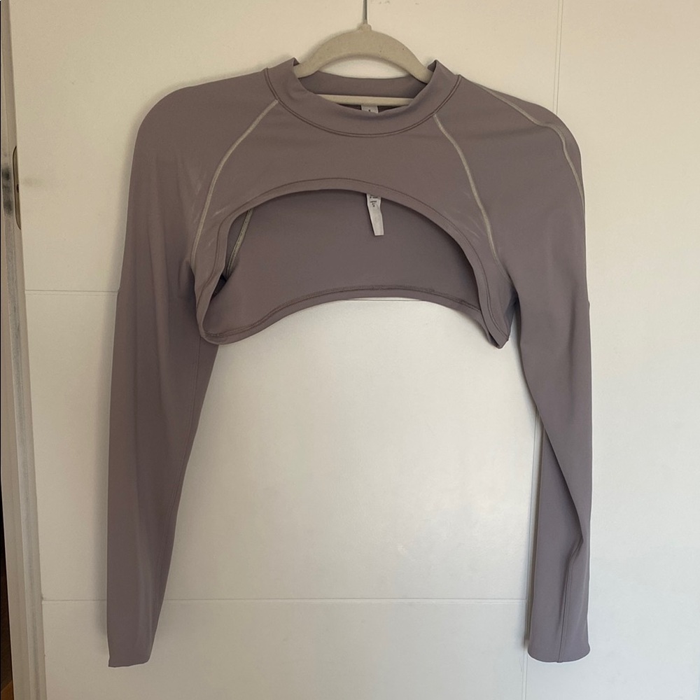 ✨RARE✨ Lululemon Women’s Bolero